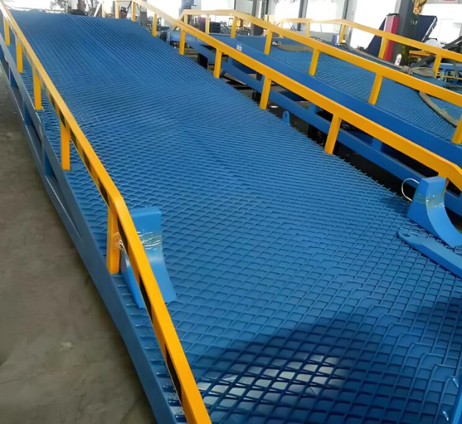 措勤移动式液压登车桥